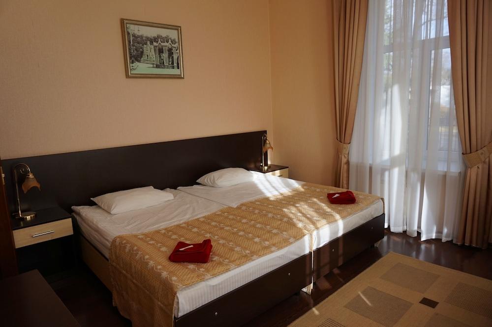 AMAKS Shakhter Sanatorium