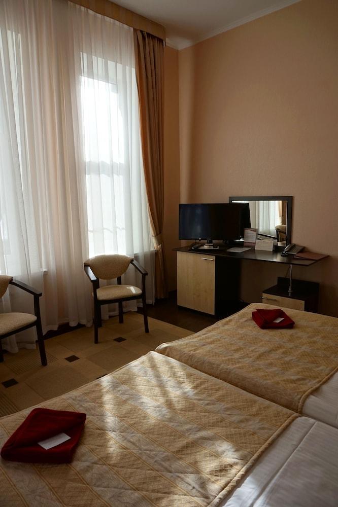 AMAKS Shakhter Sanatorium