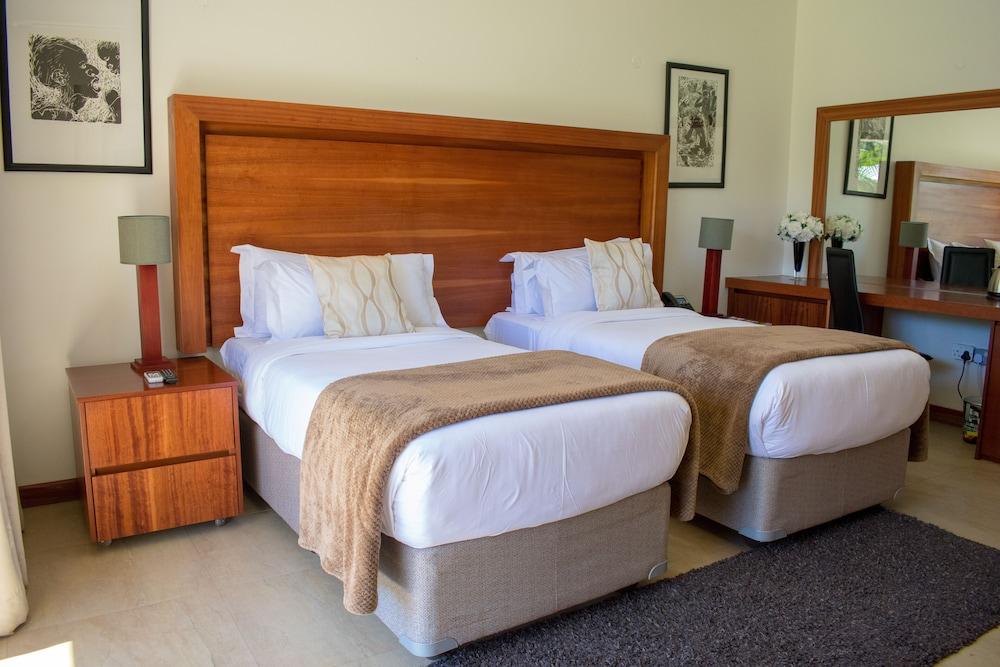 Twangale Resort & Spa