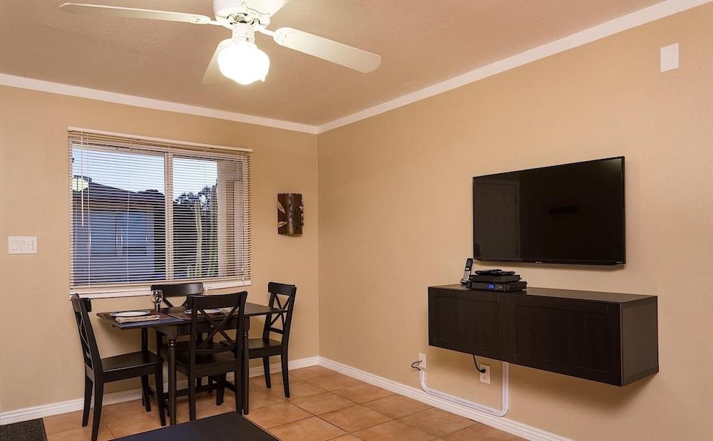 Just Darling By Signature Vacation Rentals