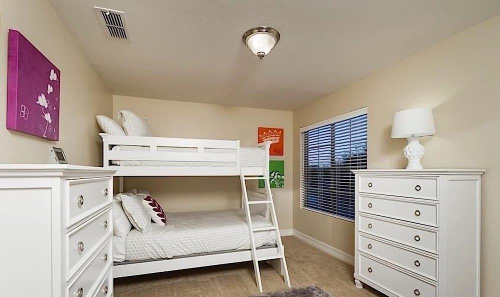 Dynamite By Signature Vacation Rentals