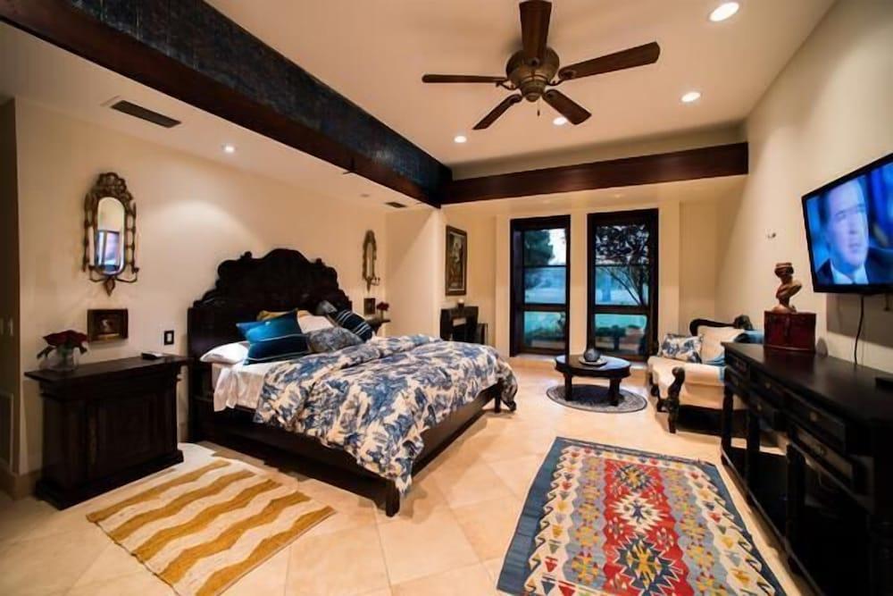 Bella Historic Hacienda By Signature Vacation Rentals