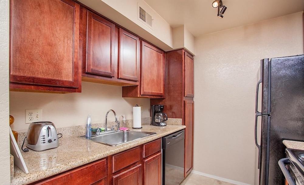 Sweet Escape By Signature Vacation Rentals