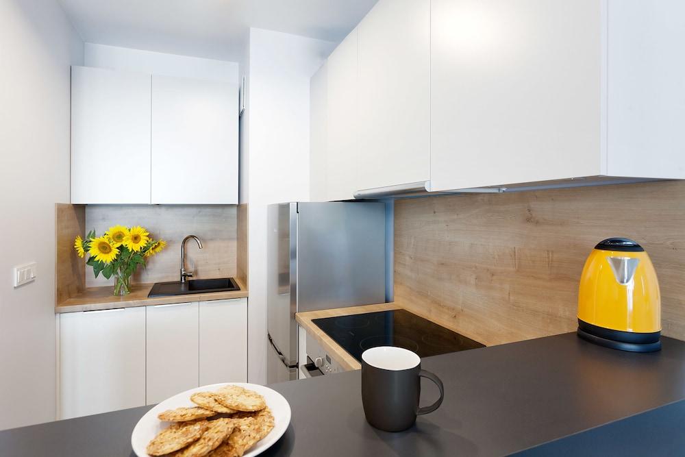 E-apartments Dzielna 72