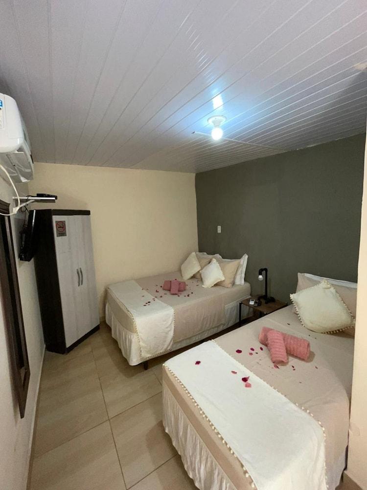 Pousada Martins e Cia