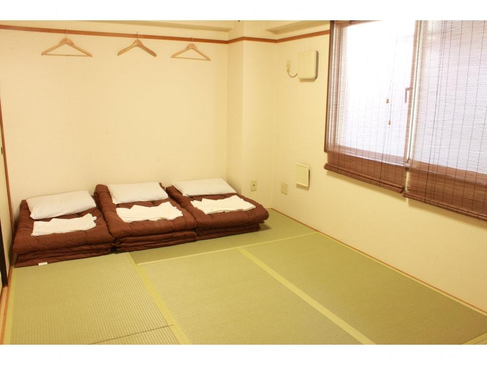 T&K Hostel Kobe Sannomiya East