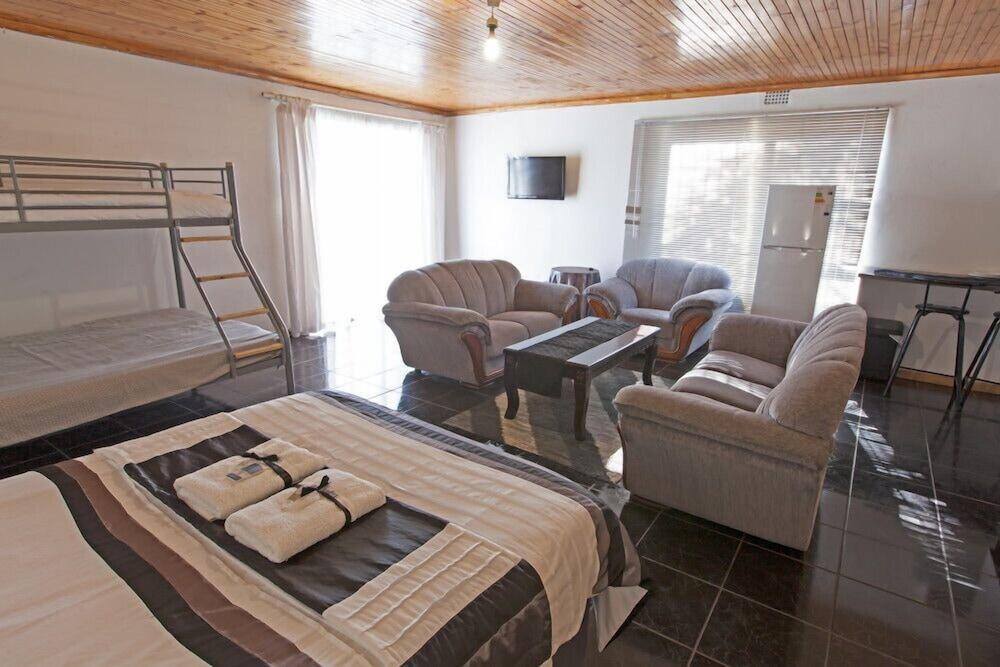 EaglesNest Bed and Breakfast