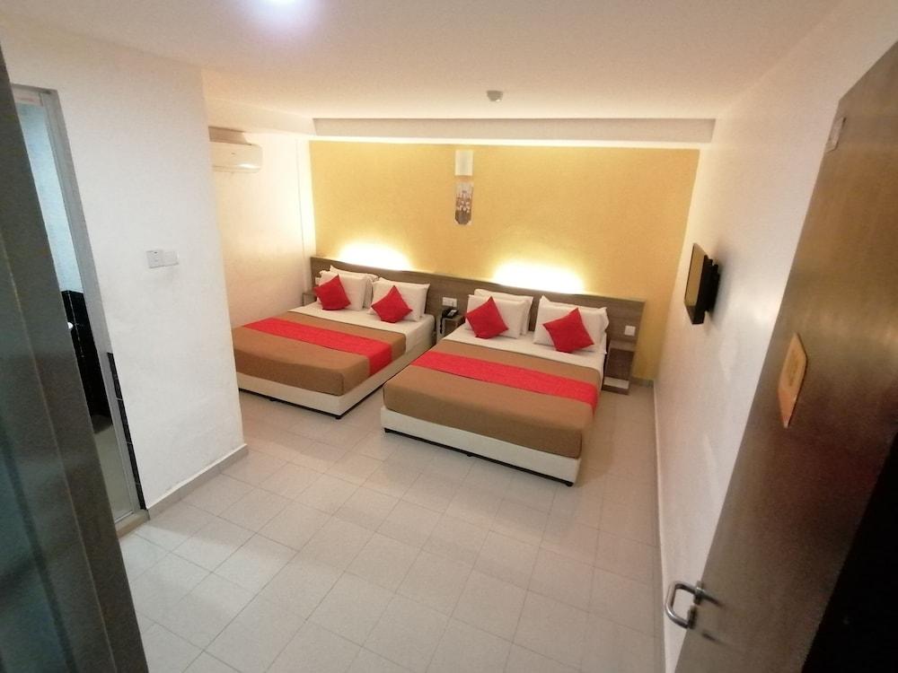 Yellow Mansion Hotel Melaka Raya