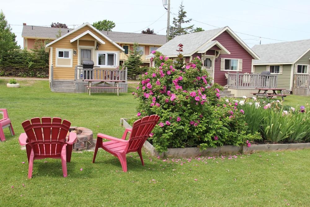 Avonlea Cottages
