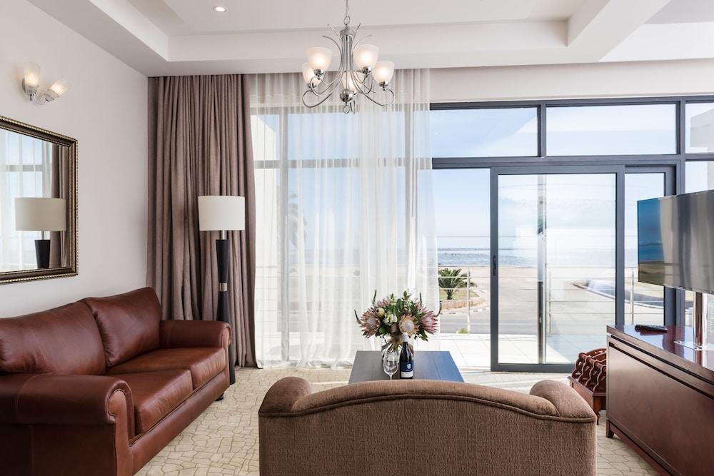 Flamingo Villa Boutique Hotel