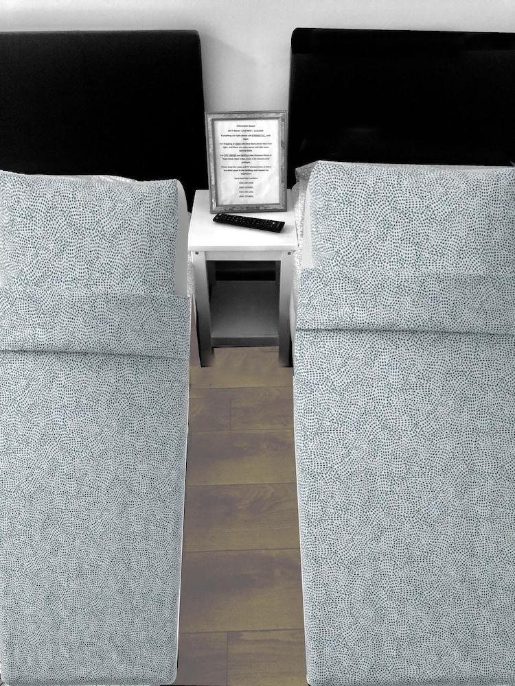 Martindale Flats with Parking