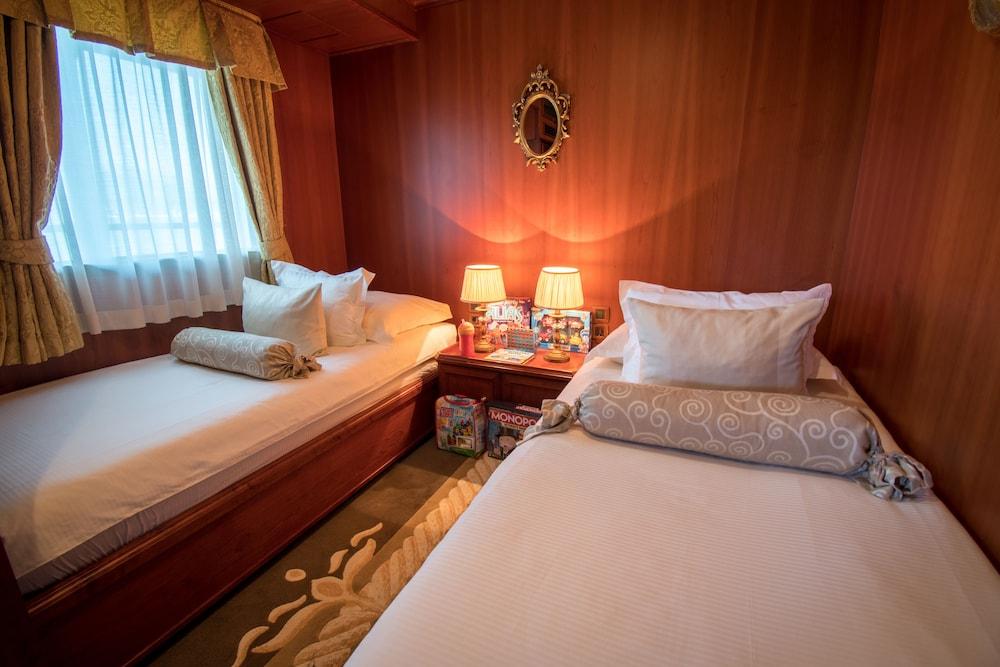 Seagull II Static Charter