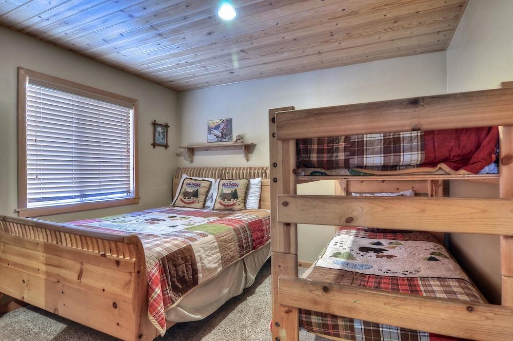 No 1 Slope Side at Bear Mountain