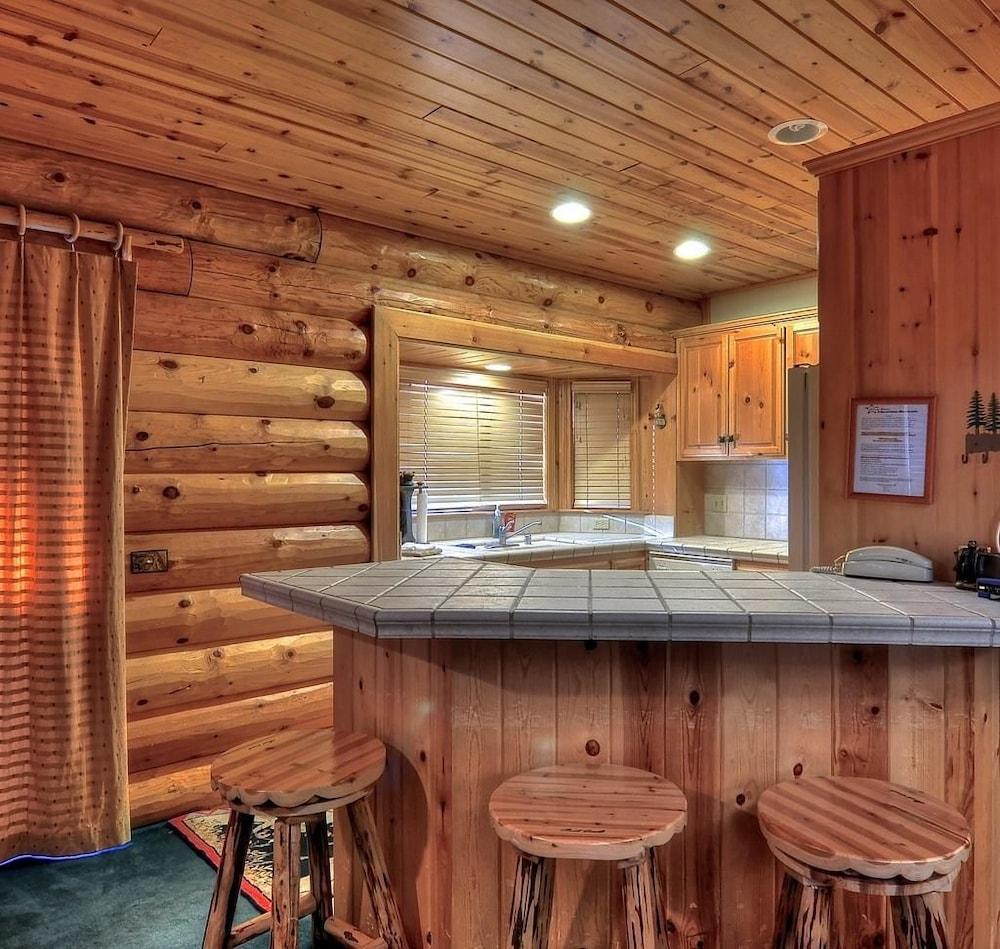 No 3 Five Star Snow Summit