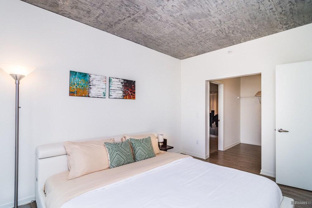 Furnished Suites in South Loop Chicago