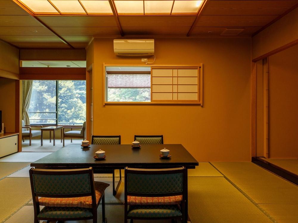 Tatsunokuchi Onsen Matsusaki