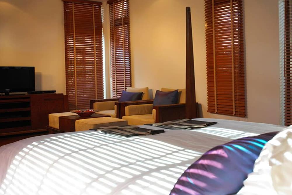 The Villas by The Sarann