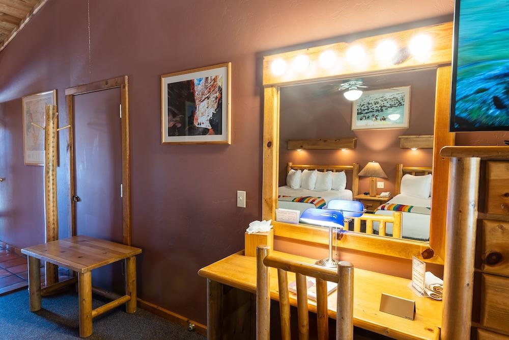 Red Cliffs Lodge Moab