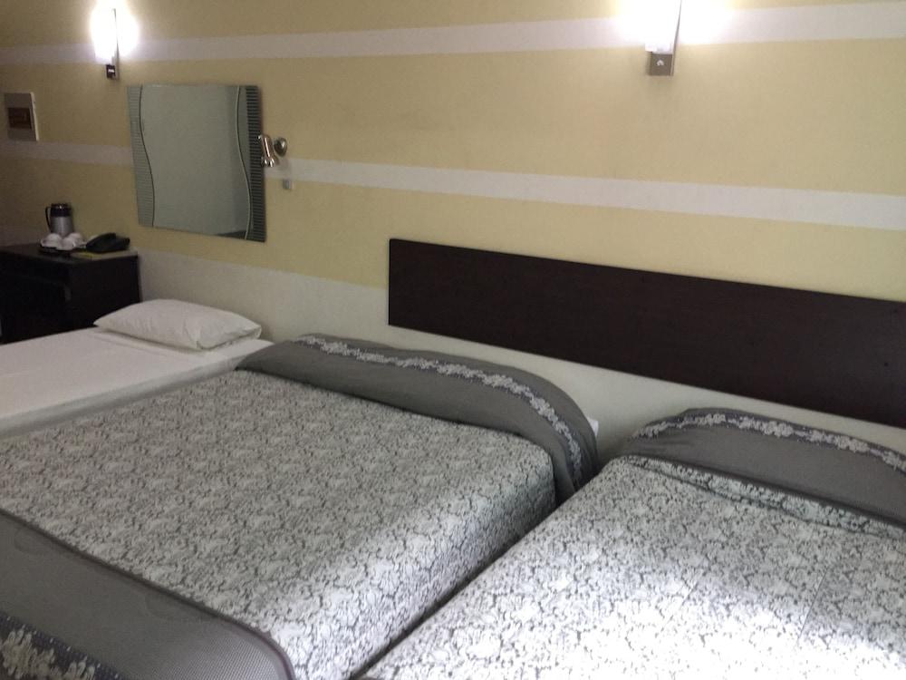 Metro Park Hotel Mandaue