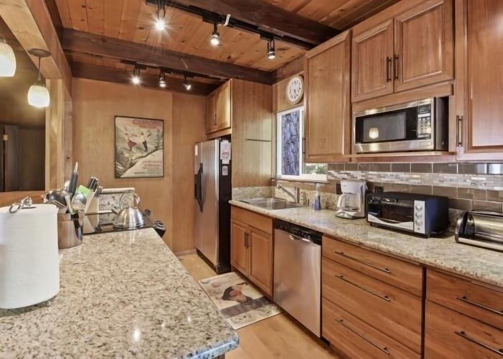 Pfeiffer Dog Friendly Cabin by RedAwning