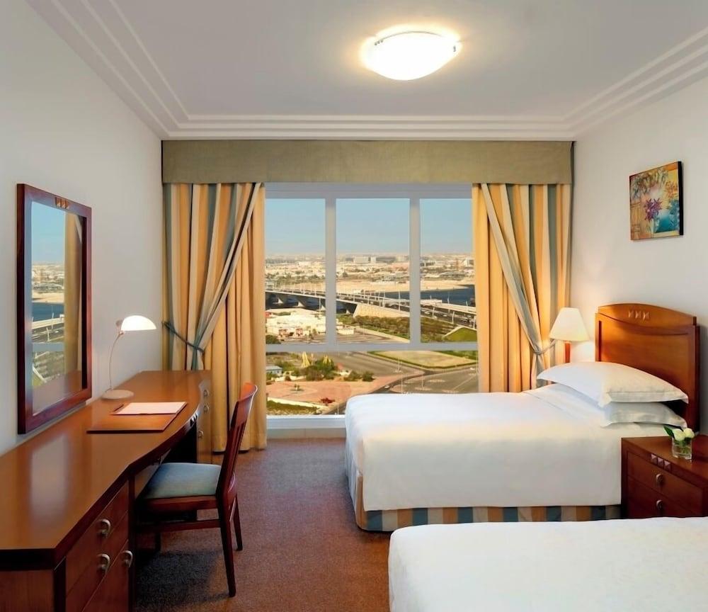 Grand Hyatt Residence