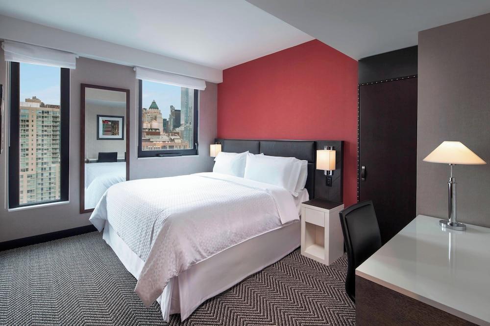 Four Points By Sheraton Manhattan Midtown West