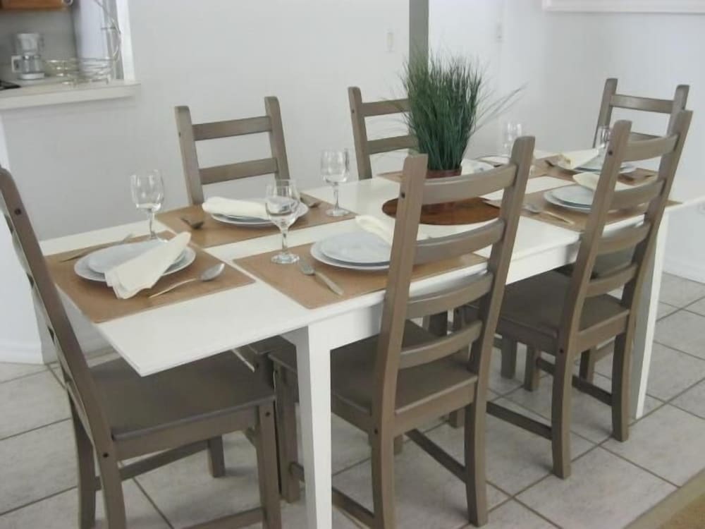 Beautiful Vacation Home Especially Convenient