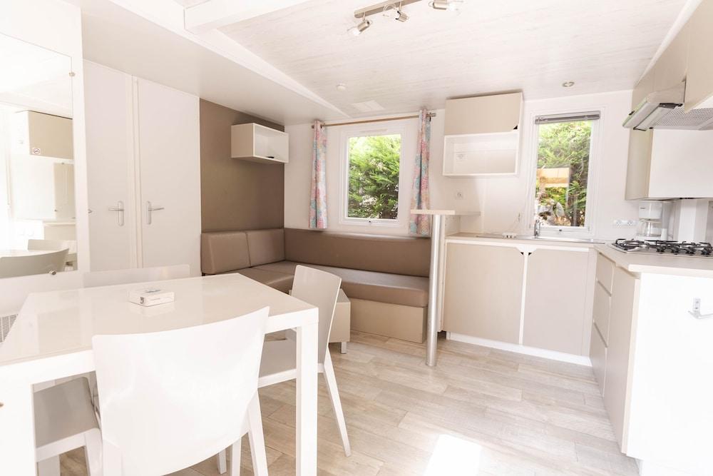 Camping Les Chèvrefeuilles