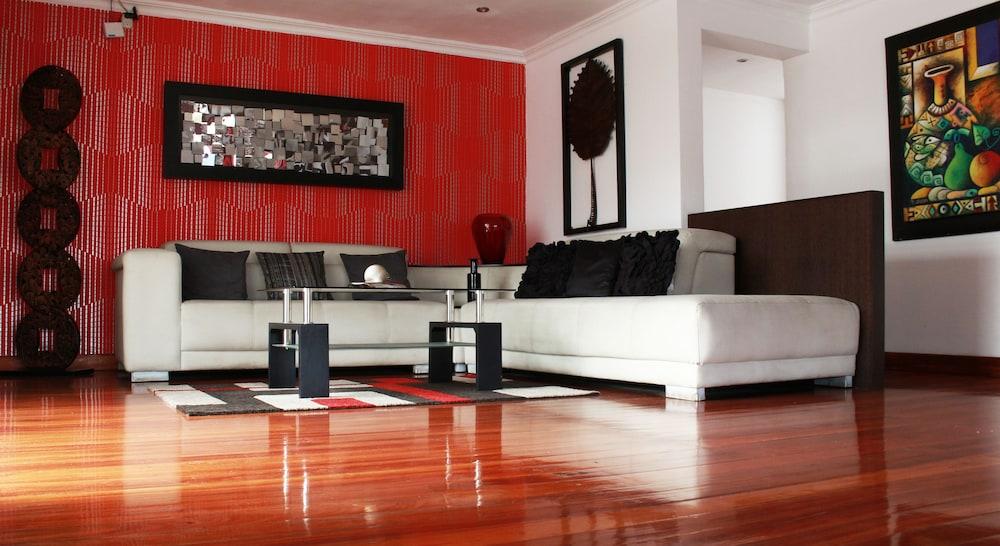 Hotel Santiago de Compostella Suites