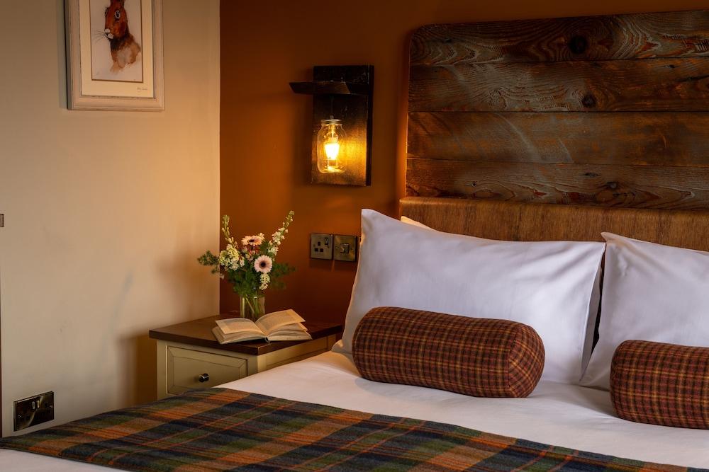 Crown Inn at Pooley Bridge