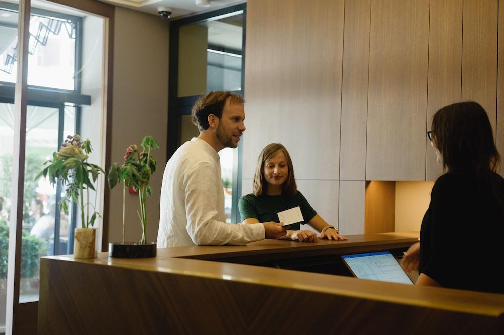 Melter Hotel & Apartments