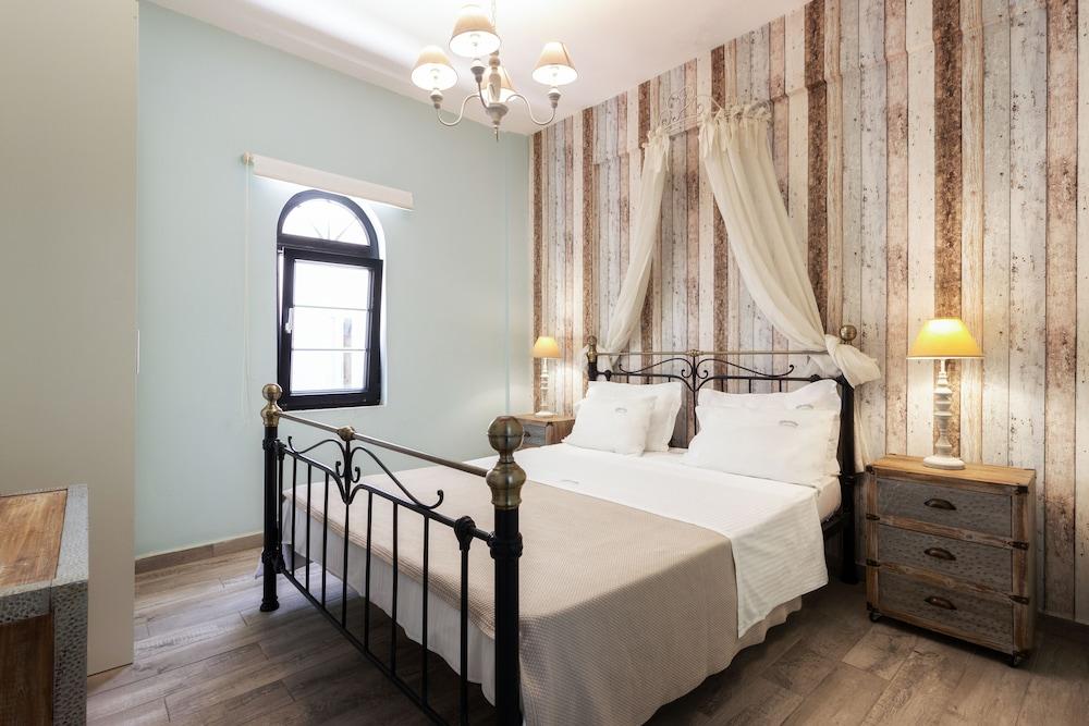 Alkionides Apartments