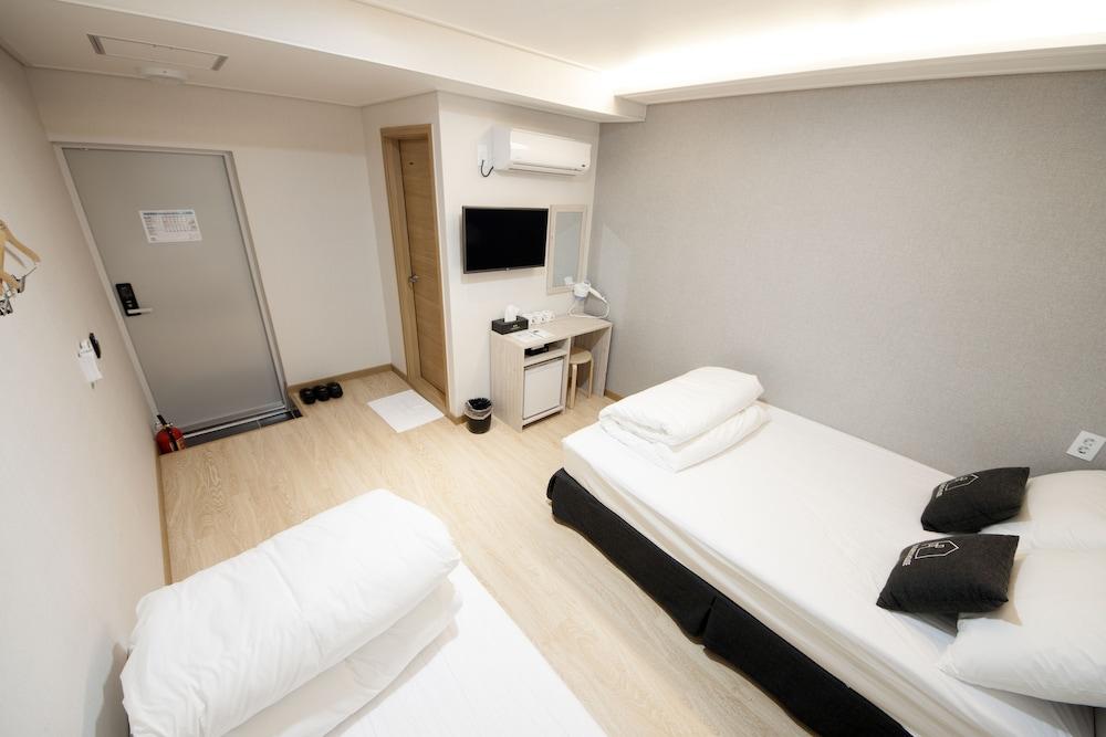 K-Guesthouse Premium Busan 1