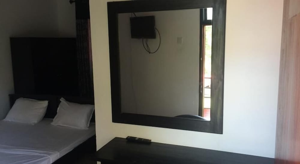 Le Green Udawalawe Resort