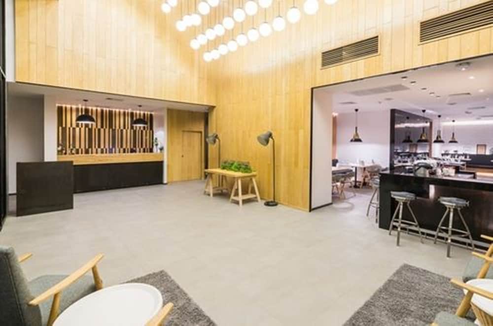 Sea Me Spring Tree Hotel - Adults only