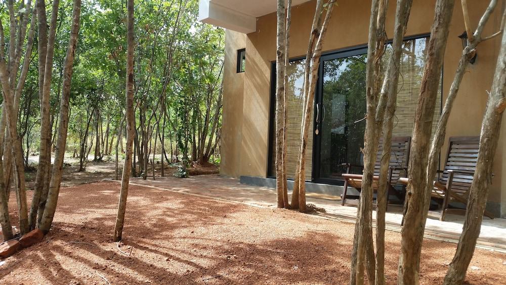 Sigiri Wilderness Resort