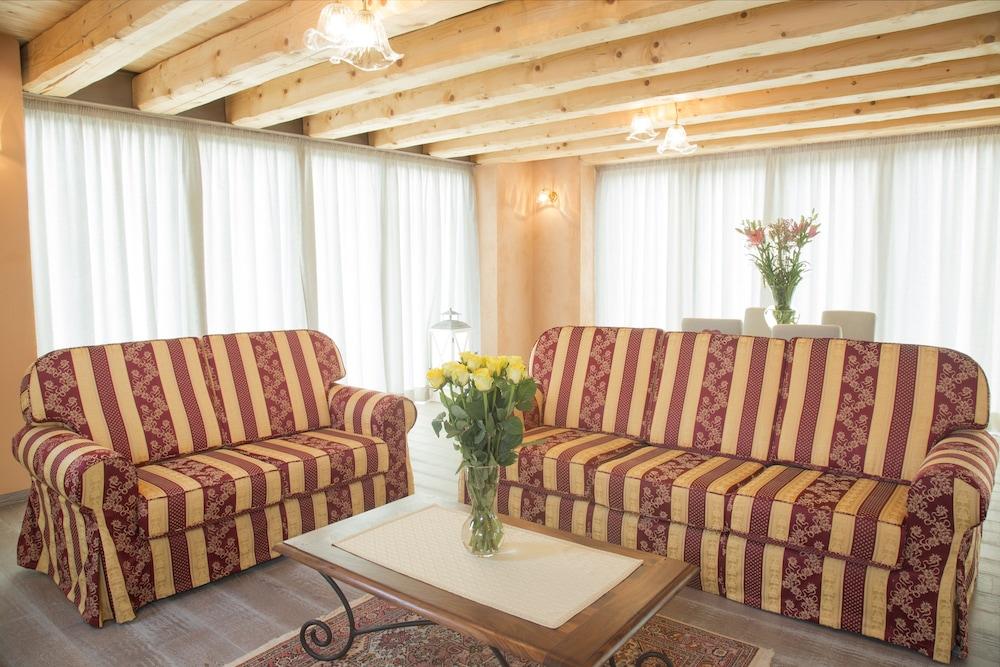 Agriturismo Ae Cavane