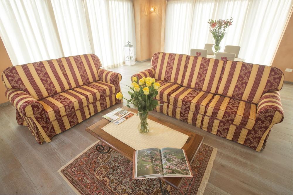 Agriturismo Ae Cavane