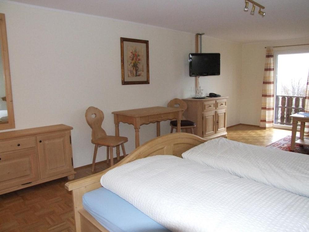 Berggasthof & Hotel Brend