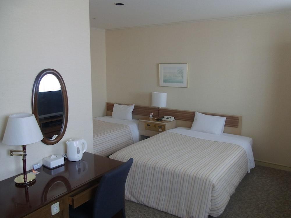 Asakusa Central Hotel