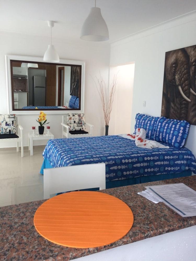 Vista Marina Residence