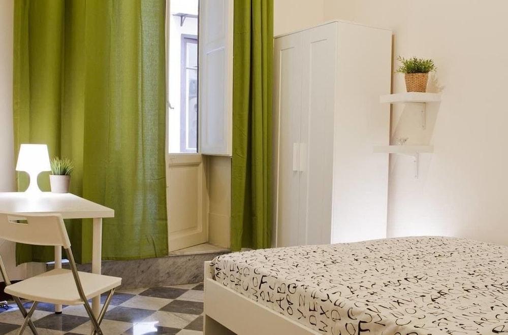 Mamamia Hostel and Guesthouse