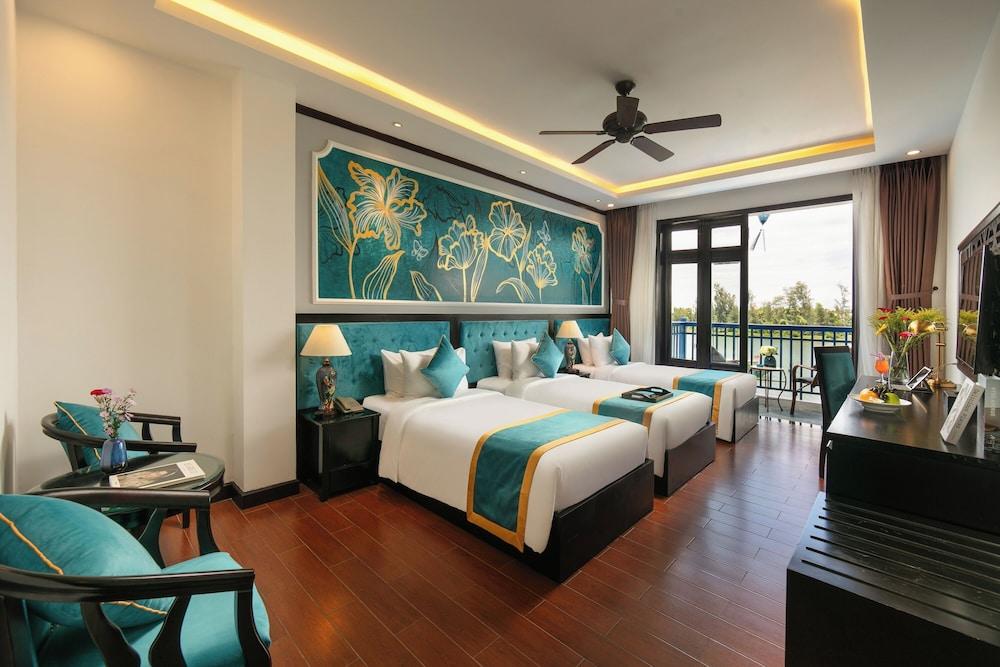 Silk River Hoi An Hotel & Spa