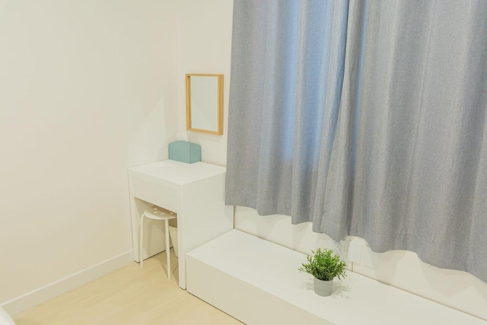 James Blue Guesthouse