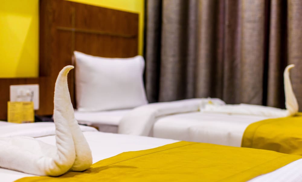 Northern Suites E Block