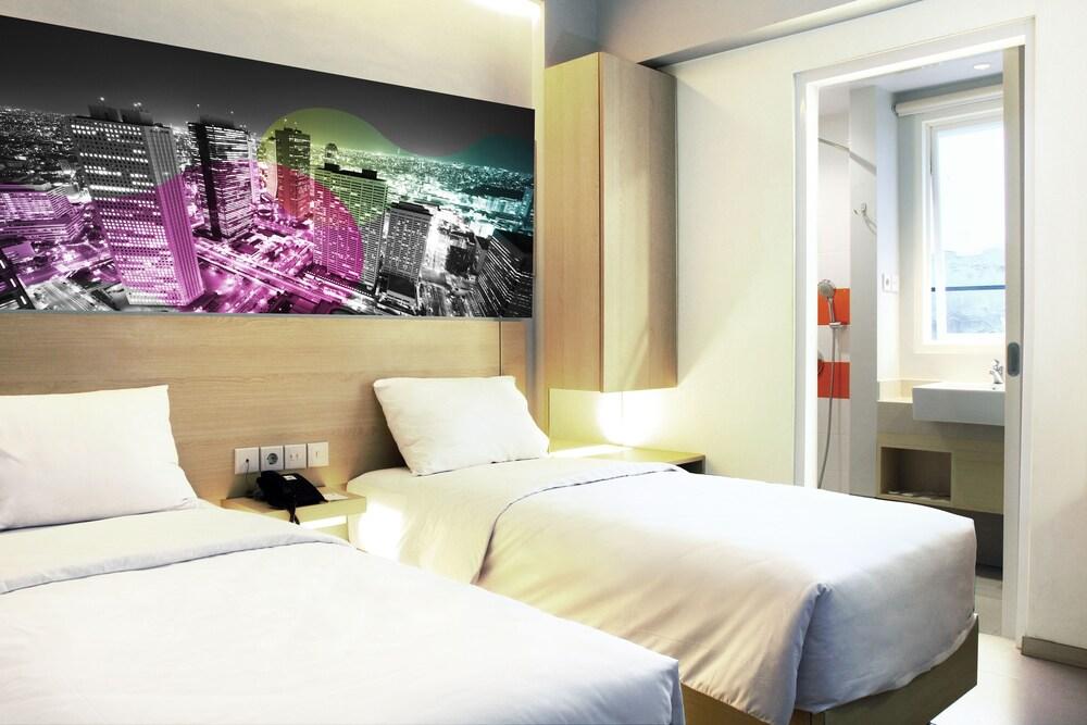 Cleo Hotel Jemursari