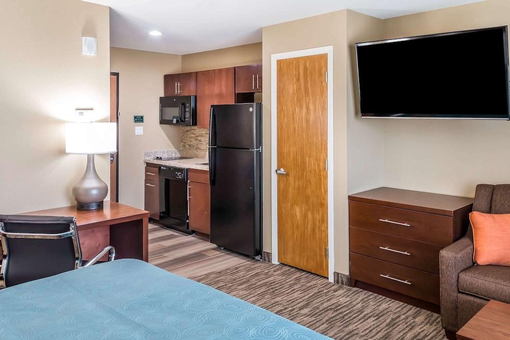 MainStay Suites Edinburg South