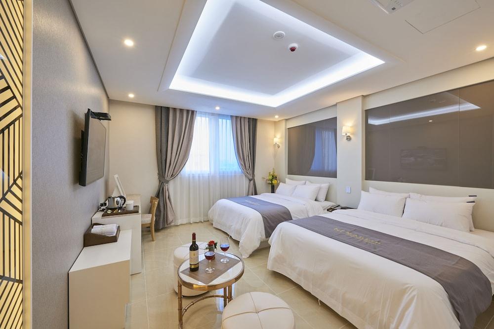 Madrid Hotel Gwangju