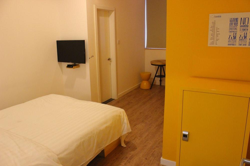 Chengdu Cloudatlas Hostel