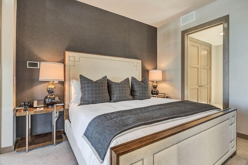 Stein Eriksen Residences